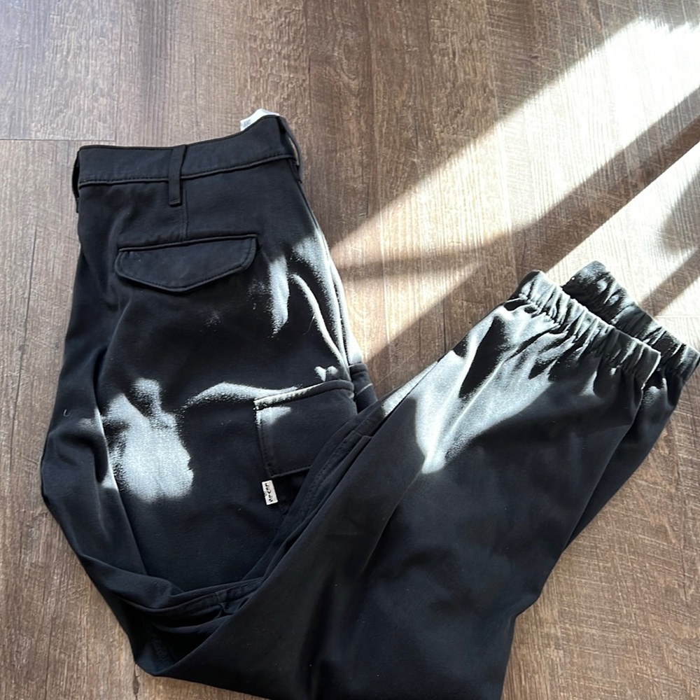 New without tag, Levi’s jeans